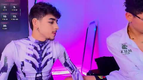 Dominik Eclipse  online show from September 2025 09:53:02 AM