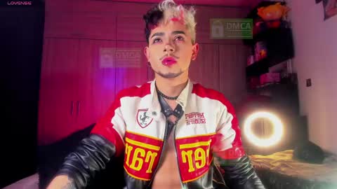 Snapshot of dominikeclipsex chatting on April 2026 10:00:01 AM Dominik Eclipse online show from April 2026 10:00:01 AM