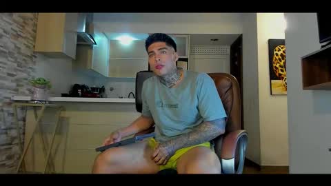 Only fans Ronnie col---InstaRonniecolleman  online show from November 2025 01:22:01 AM