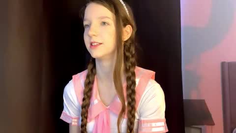 Snapshot of domitilabarrus chatting on March 2026 07:52:02 PM Kira online show from March 2026 07:52:02 PM