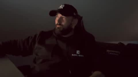 donchriiis online show from November 2025 10:52:02 PM