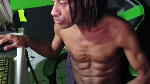 Snapshot of dondiego5511 chatting on March 2026 12:39:01 AM dondiego5511 online show from March 2026 12:39:01 AM