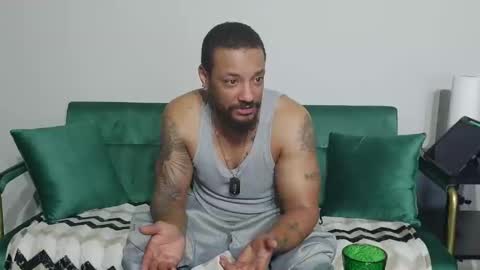 Snapshot of dong_masterson chatting on March 2026 09:36:02 AM Gifted online show from March 2026 09:36:02 AM