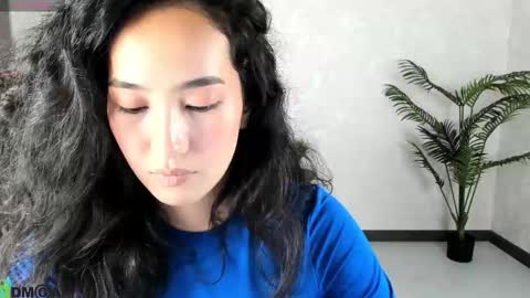 Aura online show from September 2025 08:58:02 AM