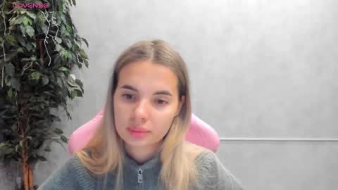 Donna On GMT2 Mon-Fri 3-9 AM online show from March 2025 11:56:02 PM