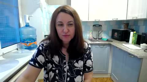 Snapshot of donnalimadonna chatting on January 2025 06:35:02 AM Tatiana 43 curvy sexy body and Joanna redhead 39 years online show from January 2025 06:35:02 AM