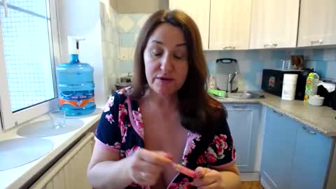 Snapshot of donnalimadonna chatting on February 2025 02:32:02 PM Tatiana 43 curvy sexy body and Joanna redhead 39 years online show from February 2025 02:32:02 PM