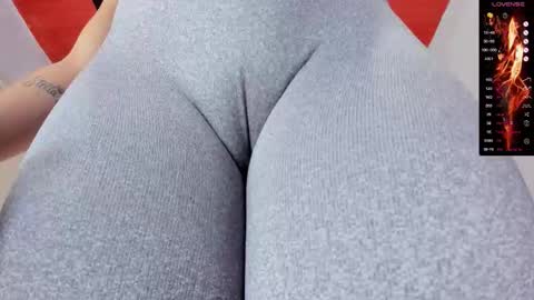 Snapshot of donnapaul_ chatting on September 2025 12:26:01 PM Paula DiazGMT-5 0730 - 1400 online show from September 2025 12:26:01 PM