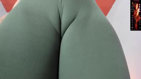 Snapshot of donnapaul_ chatting on September 2025 12:09:02 PM Paula DiazGMT-5 0730 - 1400 online show from September 2025 12:09:02 PM