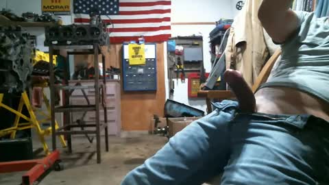 Snapshot of donniestone chatting on September 2025 01:22:01 PM donniestone online show from September 2025 01:22:01 PM