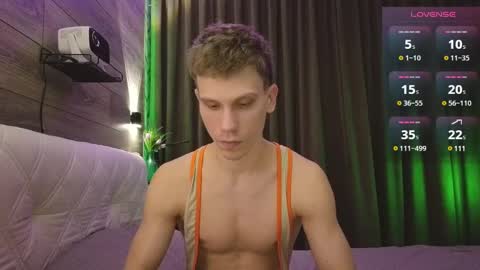 Snapshot of donnikon chatting on February 2025 07:30:02 PM Nikon online show from February 2025 07:30:02 PM