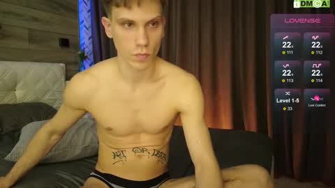 Snapshot of donnikon chatting on November 2025 06:35:02 PM Nikon online show from November 2025 06:35:02 PM