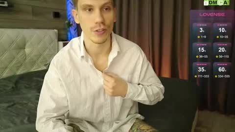 Snapshot of donnikon chatting on November 2025 07:24:02 PM Nikon online show from November 2025 07:24:02 PM