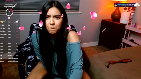 Snapshot of dontbemina chatting on January 2025 05:30:02 AM DontBeMina online show from January 2025 05:30:02 AM