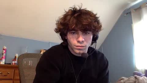 donutking42069 online show from February 2026 08:38:02 PM