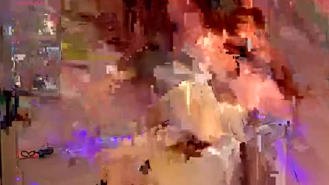 Snapshot of dora_exomi chatting on November 2025 02:10:01 AM Dora EXOMI online show from November 2025 02:10:01 AM