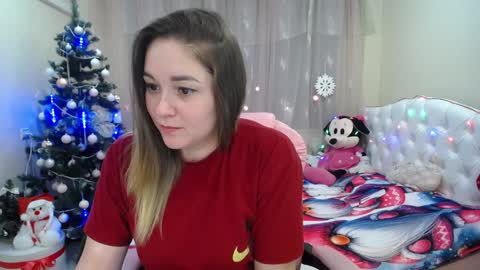 Snapshot of dorasuun chatting on December 2024 05:10:01 PM dorasuun online show from December 2024 05:10:01 PM