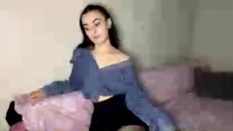 Madisom online show from June 2026 07:09:02 PM
