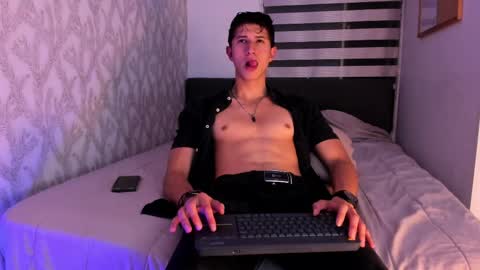 Snapshot of dorian_mystery chatting on February 2025 04:14:02 AM dorian_mystery online show from February 2025 04:14:02 AM