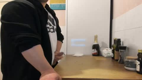 Snapshot of doriancretu95 chatting on April 2026 01:26:01 PM menu below online show from April 2026 01:26:01 PM