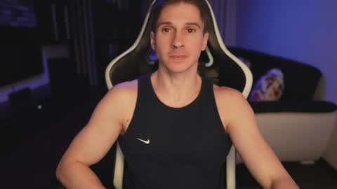 Snapshot of dorianreyes chatting on March 2026 09:32:01 PM Dorian Reyes online show from March 2026 09:32:01 PM