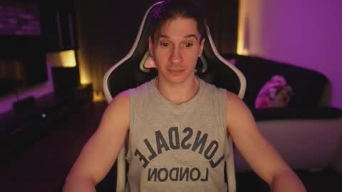 Snapshot of dorianreyes chatting on March 2026 09:40:01 PM Dorian Reyes online show from March 2026 09:40:01 PM