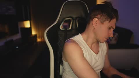 Snapshot of dorianreyes chatting on March 2026 02:11:01 AM Dorian Reyes online show from March 2026 02:11:01 AM