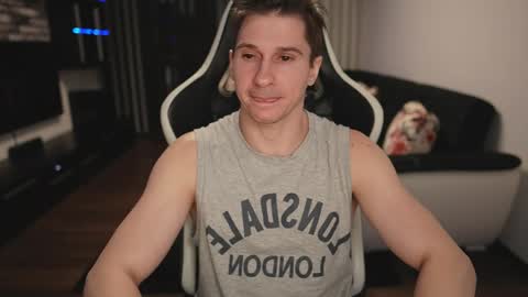 Snapshot of dorianreyes chatting on April 2026 10:07:02 PM Dorian Reyes online show from April 2026 10:07:02 PM