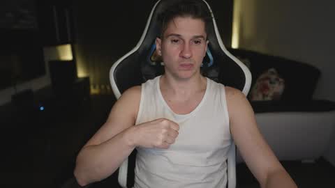 Snapshot of dorianreyes chatting on April 2026 01:42:02 AM Dorian Reyes online show from April 2026 01:42:02 AM