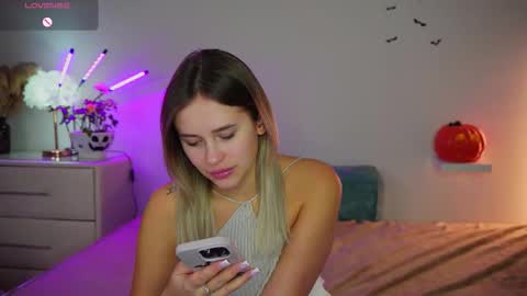 Amy online show from October 2025 05:14:01 PM