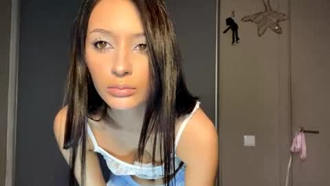 Snapshot of dorthygordy chatting on April 2026 05:29:01 PM dorthygordy online show from April 2026 05:29:01 PM