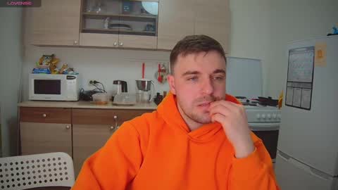 Snapshot of dosilasa chatting on February 2025 06:37:02 PM Sasha online show from February 2025 06:37:02 PM