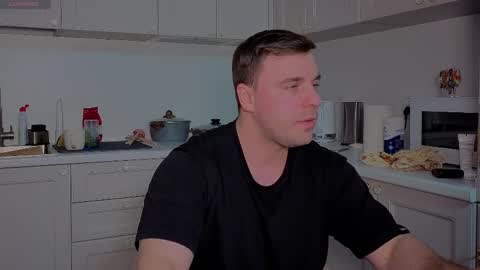 Sasha online show from December 2025 06:34:01 PM