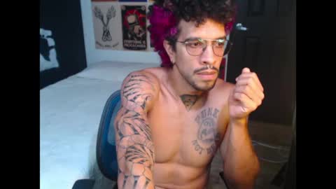 Snapshot of dostoyrodia_34 chatting on June 2026 05:38:02 PM will online show from June 2026 05:38:02 PM