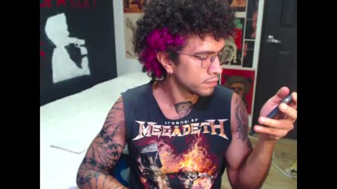 Snapshot of dostoyrodia_34 chatting on July 2026 01:01:01 AM will online show from July 2026 01:01:01 AM