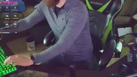 Snapshot of dotyoureyezez chatting on January 2025 11:22:02 PM DotYourEyezez online show from January 2025 11:22:02 PM