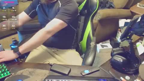 Snapshot of dotyoureyezez chatting on February 2025 10:15:02 AM DotYourEyezez online show from February 2025 10:15:02 AM