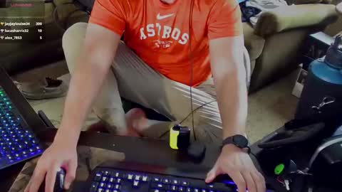 Snapshot of dotyoureyezez chatting on March 2025 02:45:02 PM DotYourEyezez online show from March 2025 02:45:02 PM