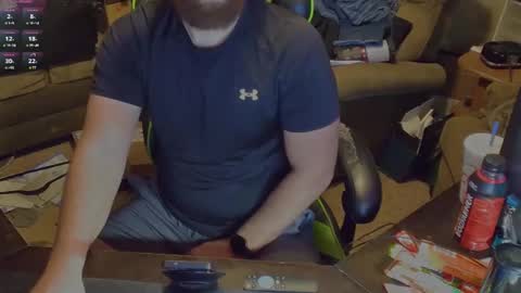 Snapshot of dotyoureyezez chatting on September 2025 08:40:01 AM DotYourEyezez online show from September 2025 08:40:01 AM