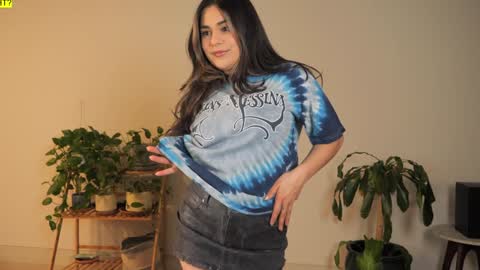 Snapshot of doubedeesarai chatting on February 2025 02:00:01 AM Sara online show from February 2025 02:00:01 AM