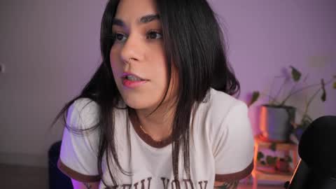 Snapshot of doubedeesarai chatting on September 2025 01:20:01 AM Sara online show from September 2025 01:20:01 AM