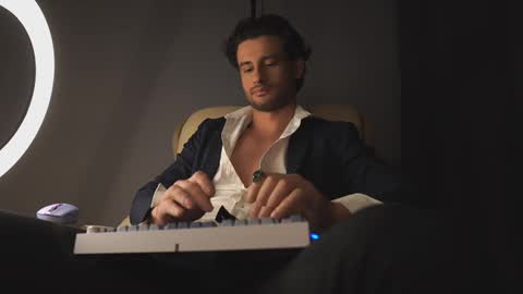 Keen online show from March 2025 02:58:01 AM