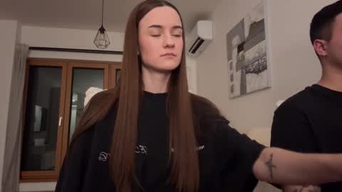 Alice and Mark online show from February 2026 08:49:01 PM