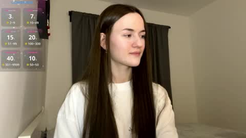 Snapshot of double_sun chatting on April 2026 08:06:02 PM Alice and Mark online show from April 2026 08:06:02 PM