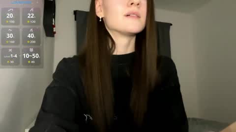 Snapshot of double_sun chatting on April 2026 09:12:01 PM Alice and Mark online show from April 2026 09:12:01 PM