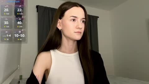 Snapshot of double_sun chatting on April 2026 06:05:01 PM Alice and Mark online show from April 2026 06:05:01 PM