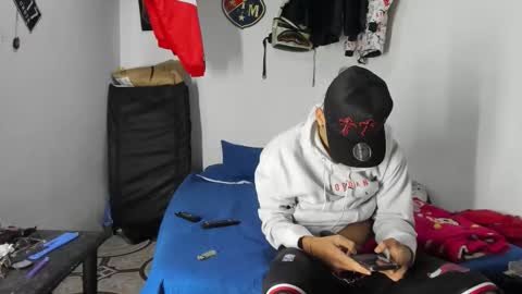 Snapshot of douglas_gallegos chatting on February 2026 02:29:01 AM douglas_gallegos online show from February 2026 02:29:01 AM