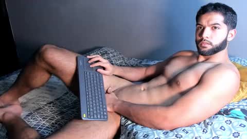 douglasskingjr online show from November 2025 12:27:02 PM