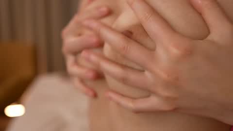 Snapshot of dovia chatting on March 2025 09:29:01 AM . . online show from March 2025 09:29:01 AM