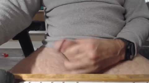 Snapshot of down69_4_u chatting on February 2026 12:53:02 AM down69_4_u online show from February 2026 12:53:02 AM